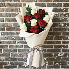 Букет цветов из:  Розы в Валуйках