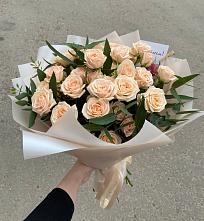 Букет Кремовые розы Латте в Валуйках