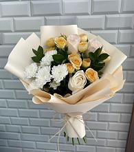 Букет цветов из:  Розы и Хризантемы #REPLACE_PRED# Валуйках