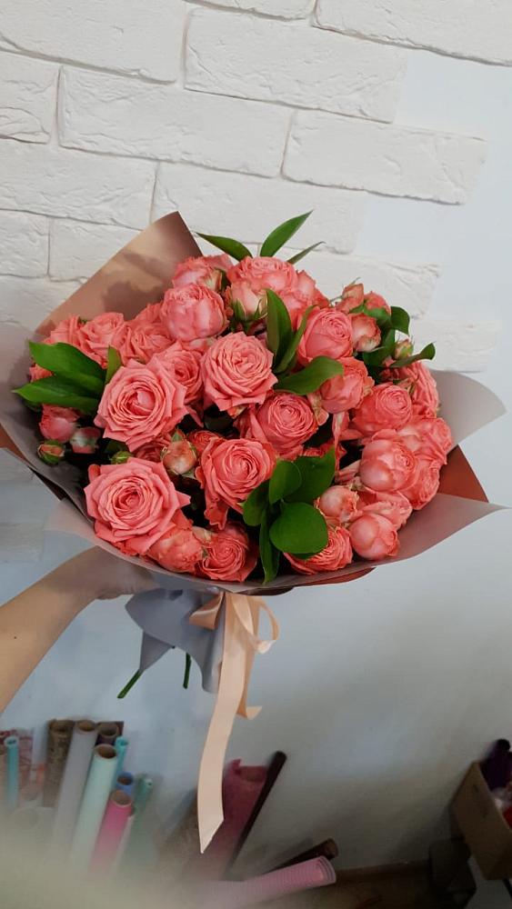 Букет цветов из: Розы в Валуйках