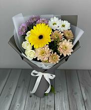 Букет цветов из:  Розы, Герберы и Хризантемы в Валуйках