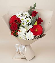 Букет цветов из:  Розы, Хризантемы, Герберы и Лилии в Валуйках