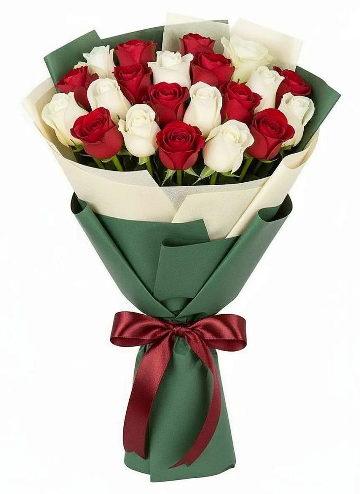 Букет Микс из красных и белых роз в Валуйках
