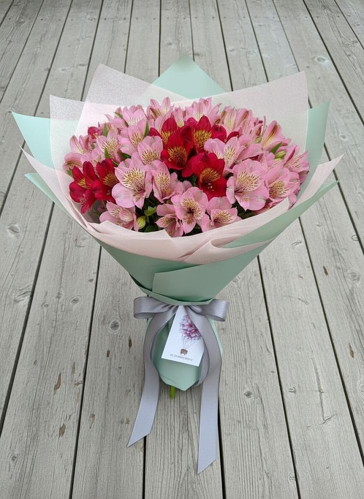Букет цветов из: Альстромерии в Валуйках