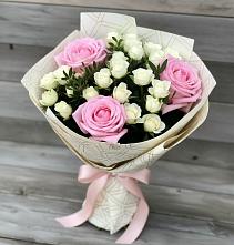 Букет цветов из:  Розы в Валуйках