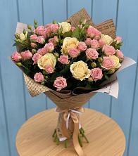 Букет цветов из:  Розы в Валуйках