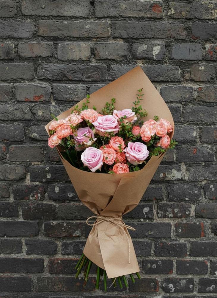 Букет цветов из: Розы в Валуйках