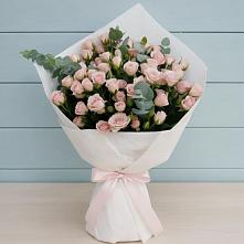 Букет цветов из:  Розы #REPLACE_PRED# Валуйках