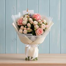 Букет цветов из:  Розы в Валуйках