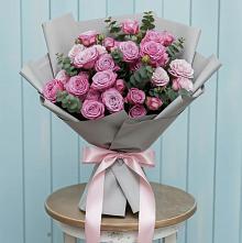 Букет цветов из:  Розы #REPLACE_PRED# Валуйках